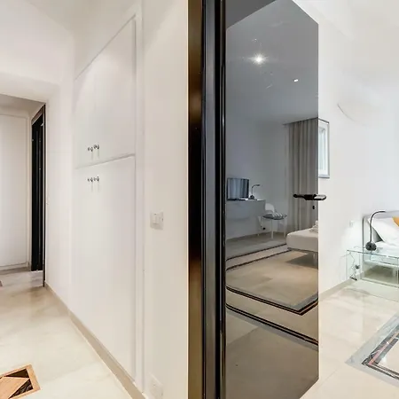 Apartment Romagna Rome